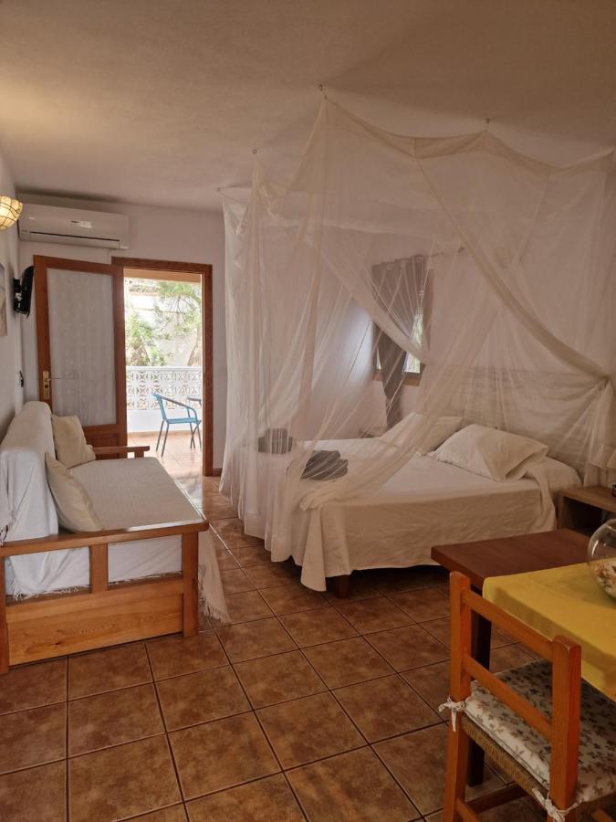 Viviendas Es Carnatge, Can Mestre Playa Migjorn Extérieur photo